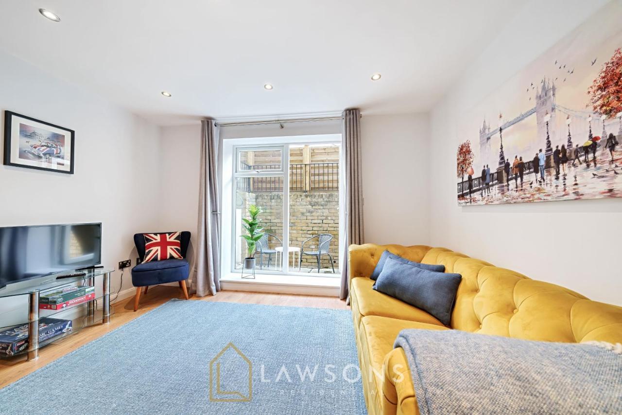 Stylish Living By Lawsons - 3 En Suites Windsor Exteriör bild