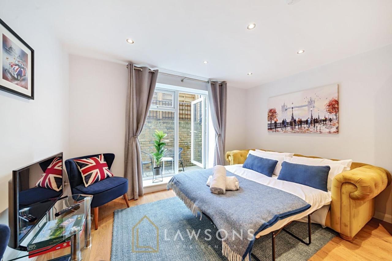 Stylish Living By Lawsons - 3 En Suites Windsor Exteriör bild